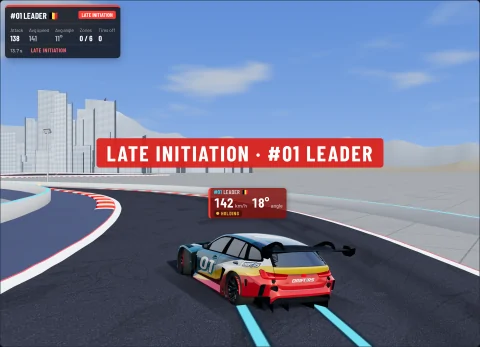 3D replay with its live data: a LATE INITIATION · #01 LEADER banner over the track ahead of the M3 Touring, seen from behind, its tag reading 142 km/h and 18 degrees, its cyan tyre marks just beginning, LATE INITIATION listed in red under its card